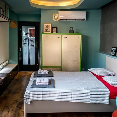 Olias Apartment